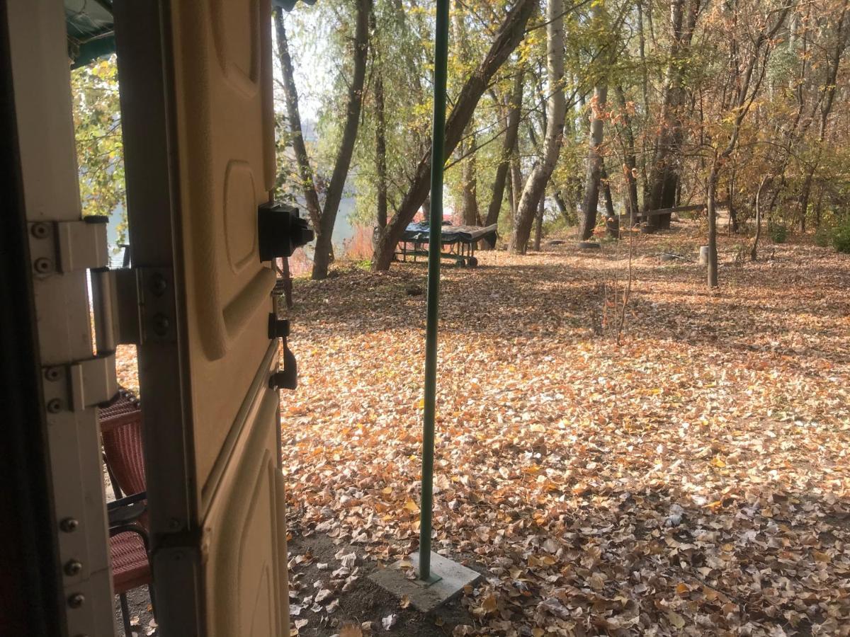 Tisza-Beach Wild Camping 5 塞格德 外观 照片